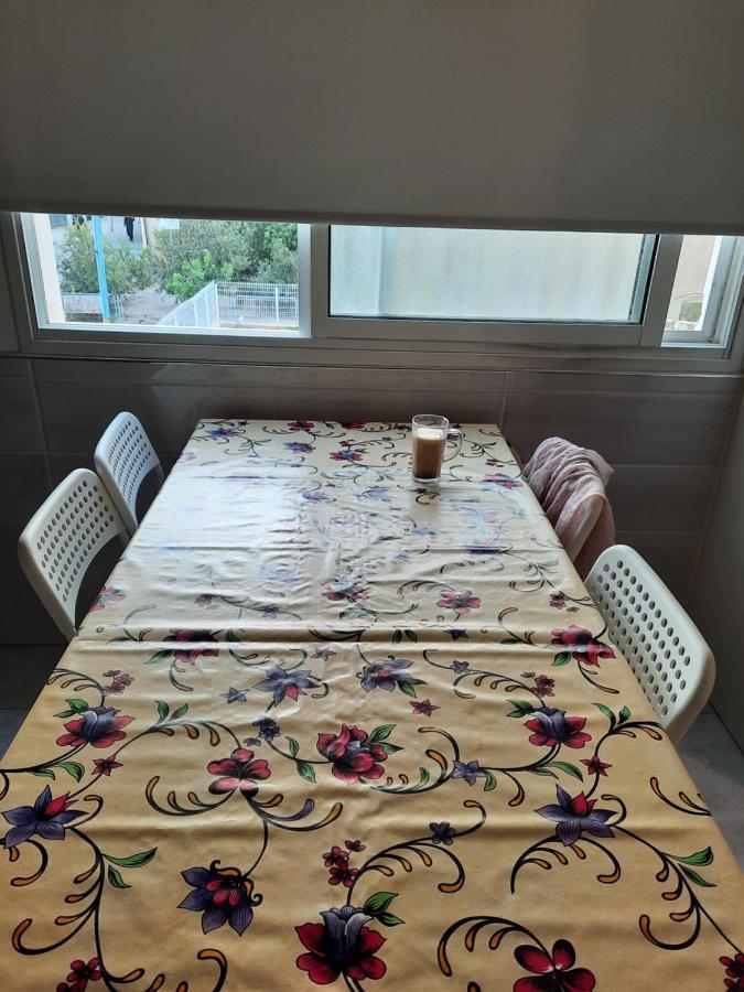 דירת אירוח חן - Chen Place Арад Екстер'єр фото